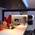 MAISON Br. – Cuisine en noir et blanc